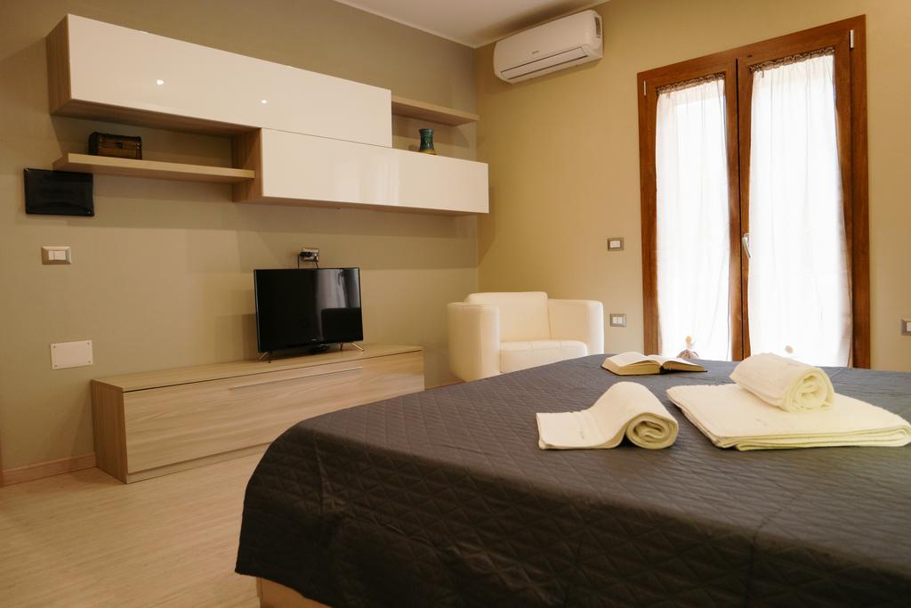 Luxury Home Bosa Marina ,Oristano エクステリア 写真