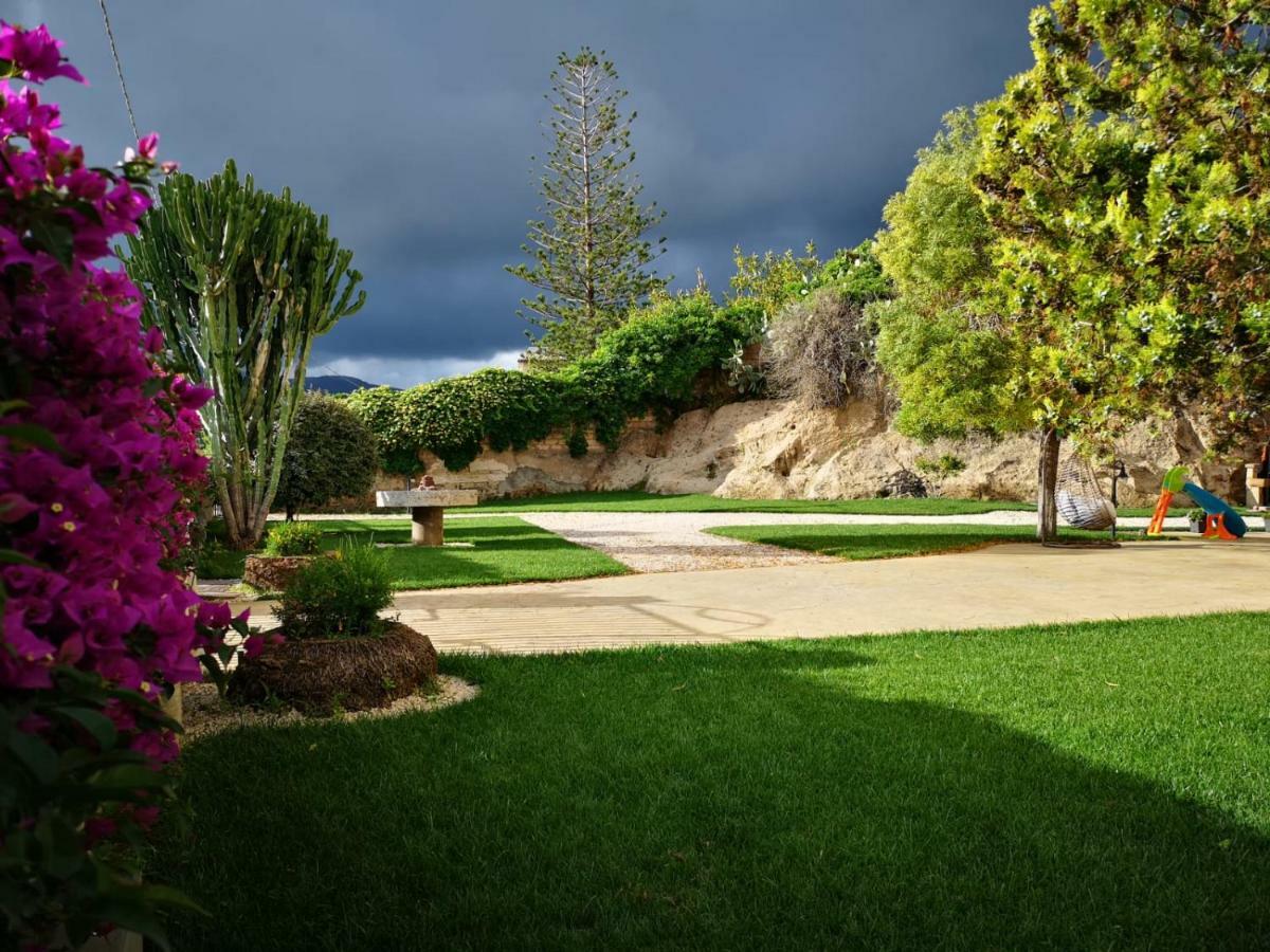 Luxury Home Bosa Marina ,Oristano エクステリア 写真