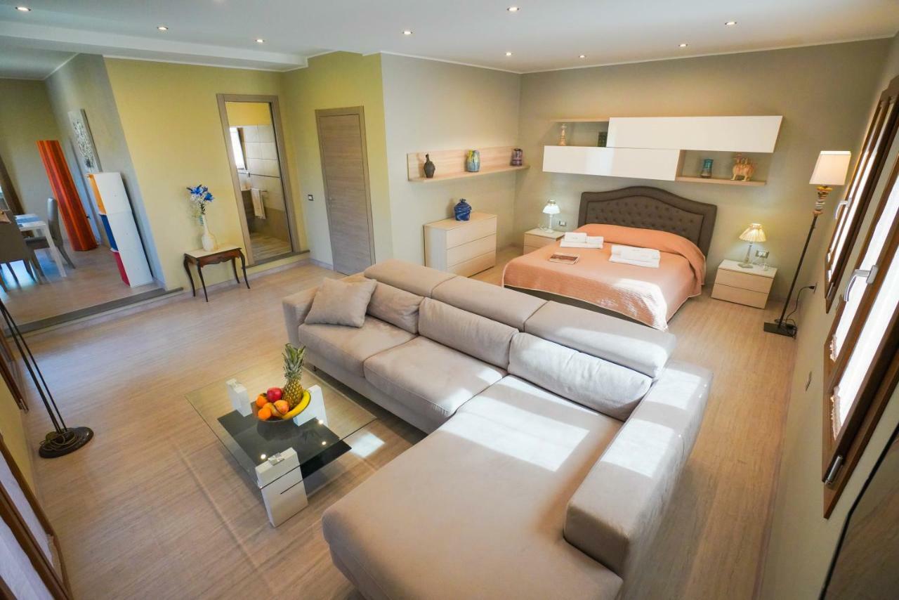Luxury Home Bosa Marina ,Oristano エクステリア 写真