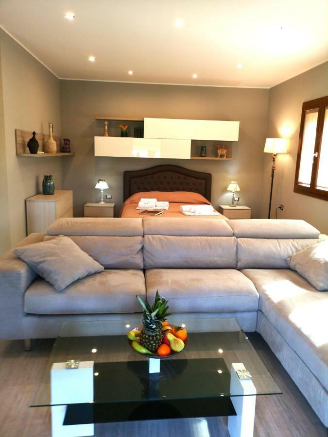 Luxury Home Bosa Marina ,Oristano エクステリア 写真